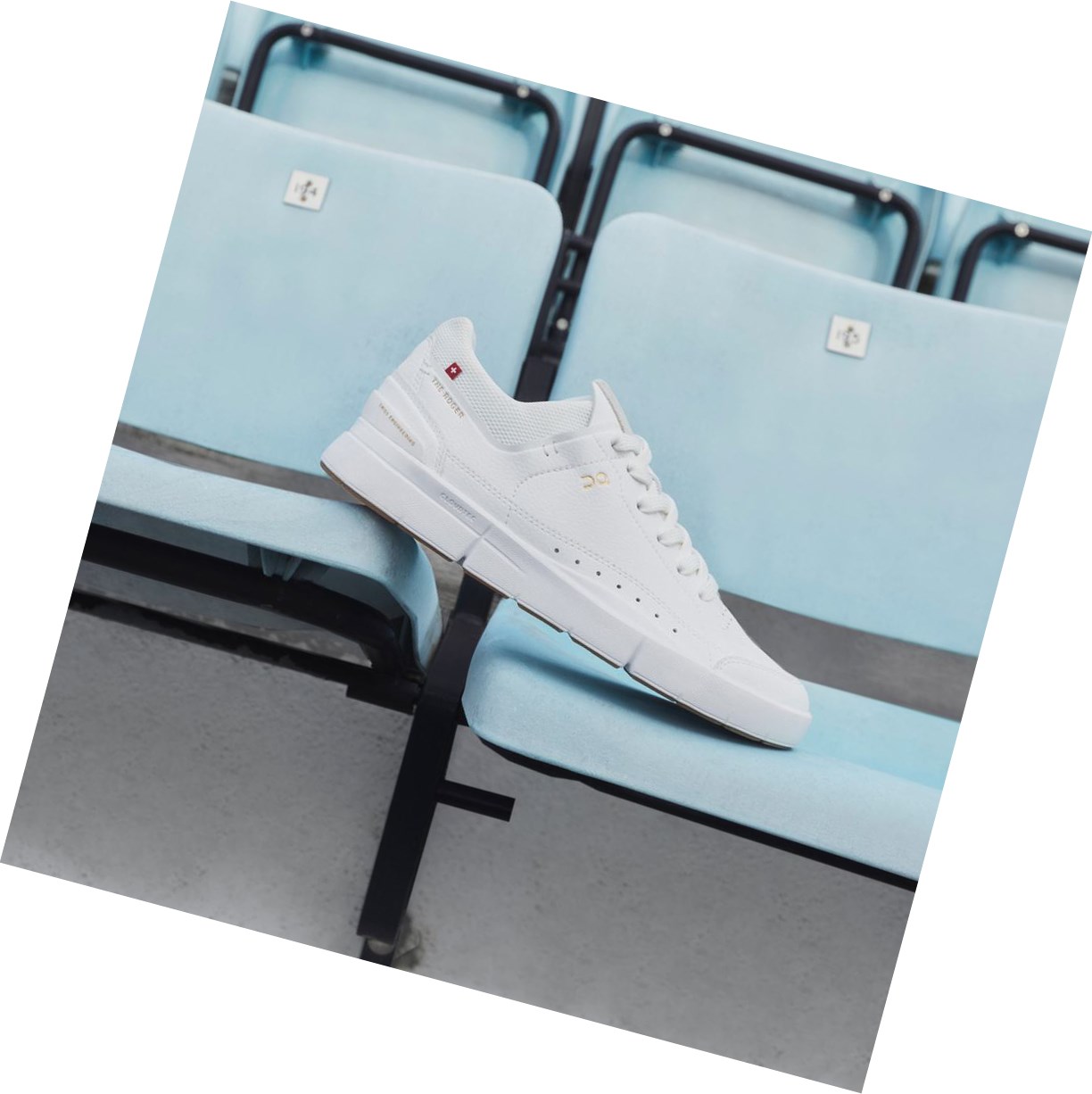 Buty do Tenisa Męskie On THE ROGER Centre Court Białe | 820579-YNA
